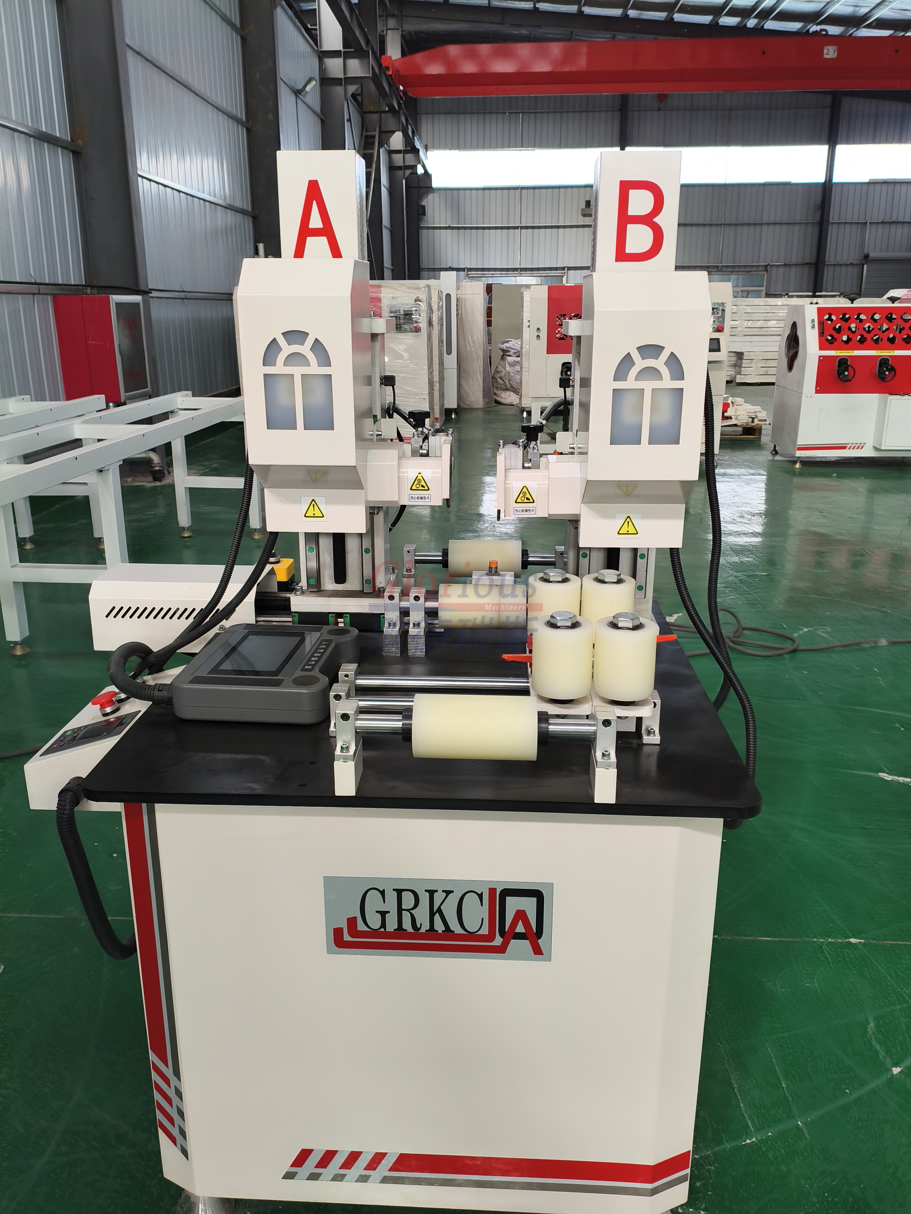 如何檢查密封條的狀態(tài)以確保隔熱性能